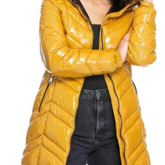 Mustard Puffer Coat - Picture 3 of 7